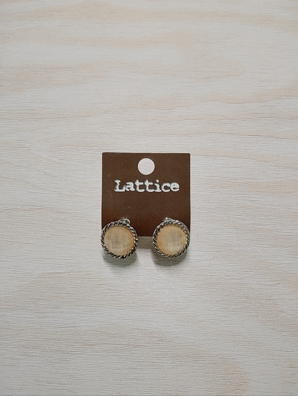 [NEW] Round Beige Stone Stud Clip-On Earrings